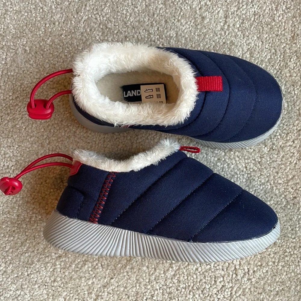 Never worn Lands End slippers w rubber soles Blue red ultra light toddler size 9 - Picture 2 of 6